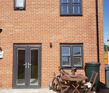 Room in a Shared House, Mellor Street, M40 - Photo 2