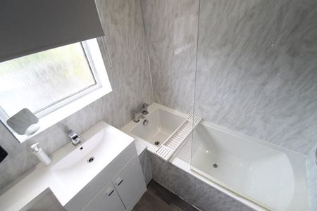 Summerhill Drive, Aberdeen, AB15 - Photo 5