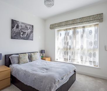 3 bedroom detached house to rent - Photo 2