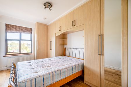 2 Bed Flat, Copperfield Road, E3 - Photo 5