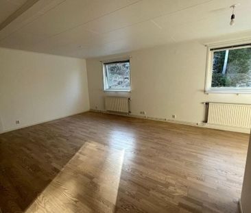Huddinge - 3rok - tillsv - 15.525kr/mån - Photo 1