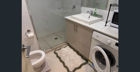 Modern Unit in Great Location - Photo 5