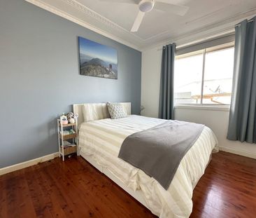 4 Bedroom Family Home - Photo 5