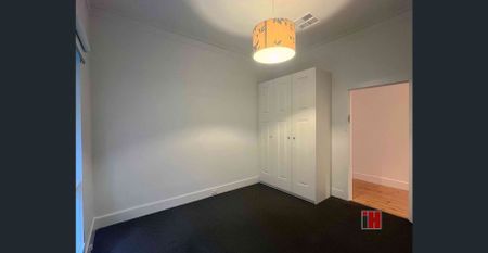 Well-Maintained Period Home in a Convenient Location - Photo 3