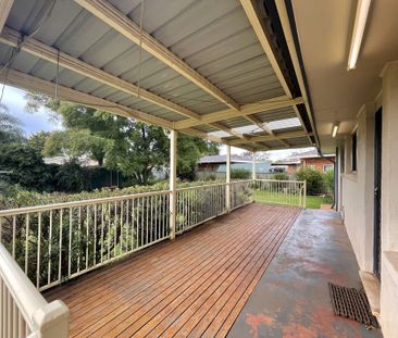 Stunning Home in Dubbo - 34 Oxley Circle - Photo 6