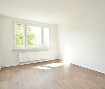 Erstbezug / Dusche / großes Wohnzimmer - Photo 2