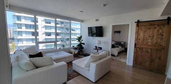 $3,500 / 2br - 937ft2 - Olympic Village 2 Bed 2 Bath Corner Unit - Photo 2