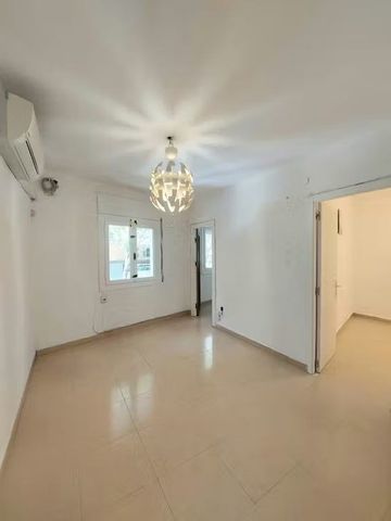 Carrer Orient, L'Hospitalet de Llobregat, Catalonia 08904 - Photo 4