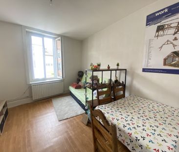 Location Appartement 2 pièces 40m² REMIREMONT 88200 - Photo 2