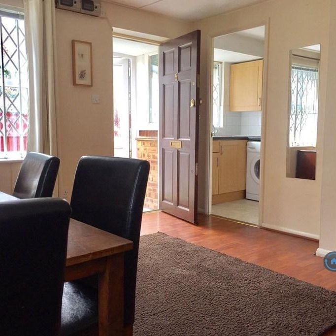 1 bedroom end of terrace house to rent - Photo 1