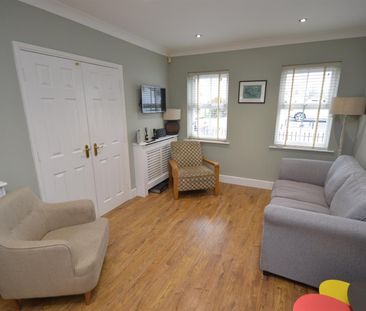 Tuke Grove, Wakefield - Photo 3