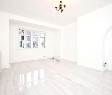 Langley Crescent, Dagenham, RM9 - Photo 1