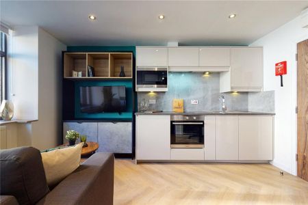 Studio to rent - Photo 5