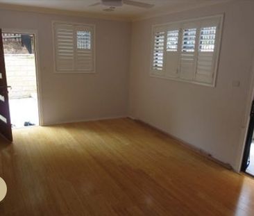 Modern 2-Bedroom Granny Flat – Comfort & Convenience in West Pennan... - Photo 4