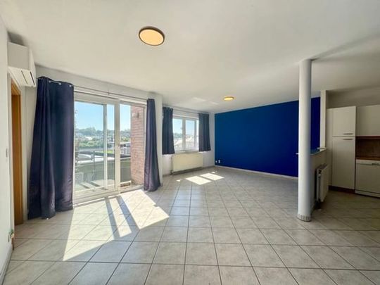 Appartement te huur - Photo 1