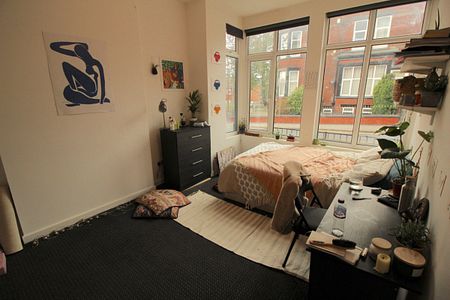 4 Bed - 5A Chestnut Avenue, Hyde Park, Leeds - LS6 1AZ - Student - Photo 2