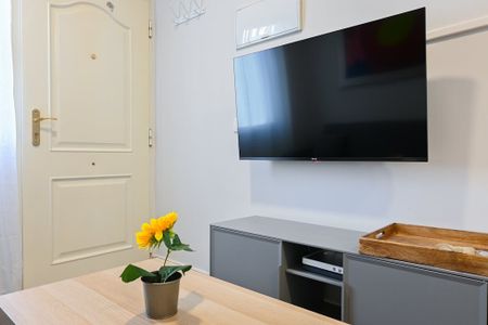 Calle de la Isla de Java, Madrid, Community of Madrid 28034 - Photo 4