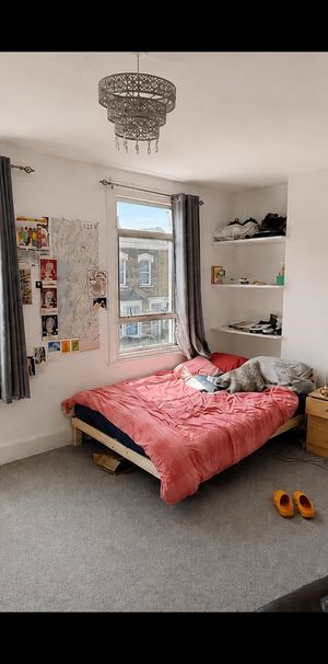 4 Bed Terraced House, Elverson Road, SE8 - Photo 1
