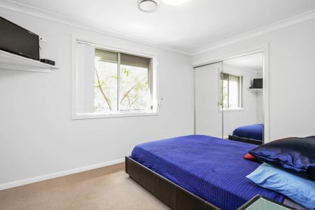 Immaculate and Convenient Two Bedroom Villa - Photo 4