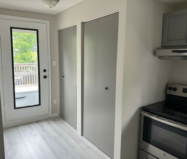 For Lease - 598 North Lake Road, Richmond Hill, Ontario - Photo 6