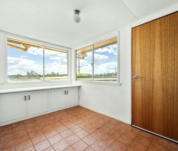 Charming home with creative studio space! - Photo 6