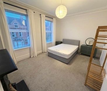 34 Elaine Street, Belfast, BT9 5AR - Photo 2