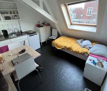 Te huur leuke studentenkamer met kitchenette in Utrecht Oost - Photo 1