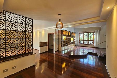 Casa de condomínio com 6 dormitórios em Arujá SP - Photo 2