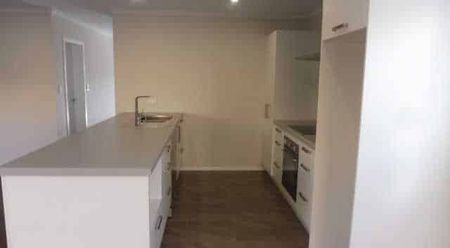 Four Bedroom Home - Photo 3