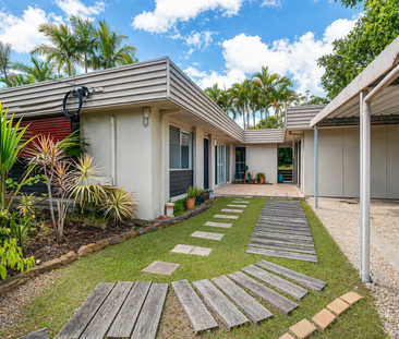 6 Naomi Court, Rochedale South QLD 4123 - House For Rent | Domain - Photo 4