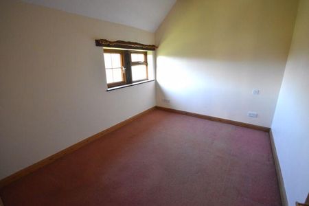 3 bedroom detached house to rent - Photo 5