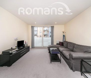 2 bedroom flat to rent - Photo 2