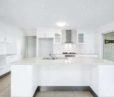 Spacious family home with exceptional lifestyle appeal - Photo 5