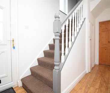 Langdale Drive, Wakefield - Photo 5