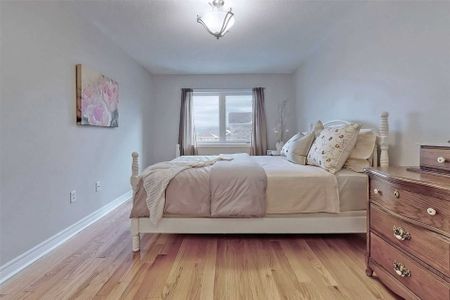 For Lease - 68 Hawkes Drive, Richmond Hill, Ontario - Photo 2