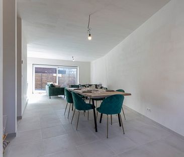 Te huur: Instapklaar en nieuwe woning in het kloppende hart van Roeselare. - Photo 5