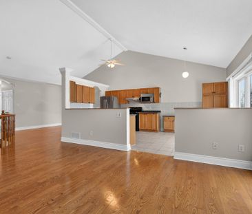 For Lease - 19 Foulis Crescent Unit# Main Floor, Kanata, Ontario - Photo 2
