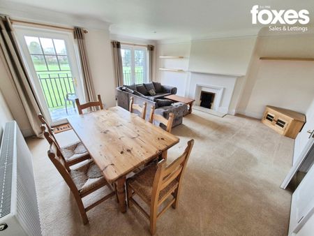 2 bed flat to rent in Cricket Chambers, 36 Cavendish Road, Bournemouth, Dorset, BH1 1RG - Photo 2