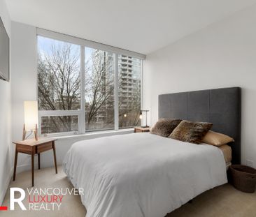 Townhouse in Downtown Vancouver, BC - Photo 5