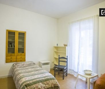 rome, Lazio 00135 - Photo 2
