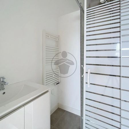 Location Appartement 2 pièces 37 m2 à Saint-Quentin - Photo 4