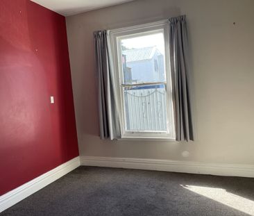 Two bedroom on Stanmore! - Photo 4