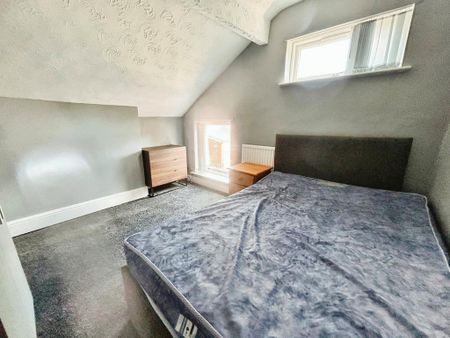 7 bedroom semi-detached house to rent - Photo 5