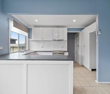 12 Nott Street, Edgeworth NSW 2285 - House For Rent | Domain - Photo 1