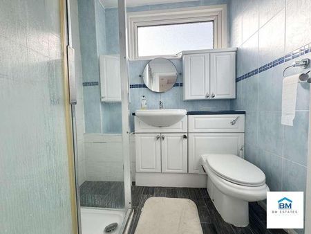 Townsend Close, Leicester, LE4 - Photo 2