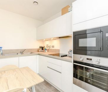 1 bedroom apartment to rent - Photo 2