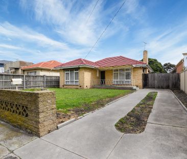 Two Living Areas - Photo 1