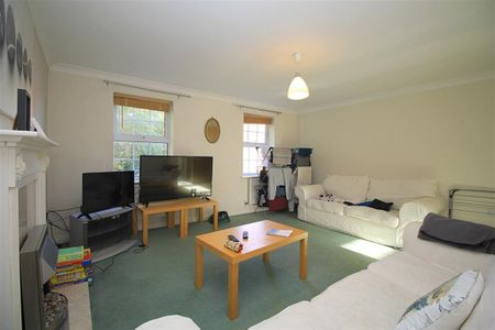 4 bedroom house share to rent - Photo 4