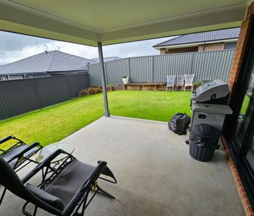 LUXURY LIVING IN GILLIESTON - Photo 3
