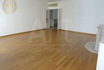 Apartamento T5